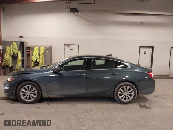 2019 Chevrolet Malibu LT with VIN 1G1ZD5ST0KF128599, listed as a IAAI auction lot 41087382 with 135,539 mi miles and . Bid and sale history available at DreamBid. Image 14.
