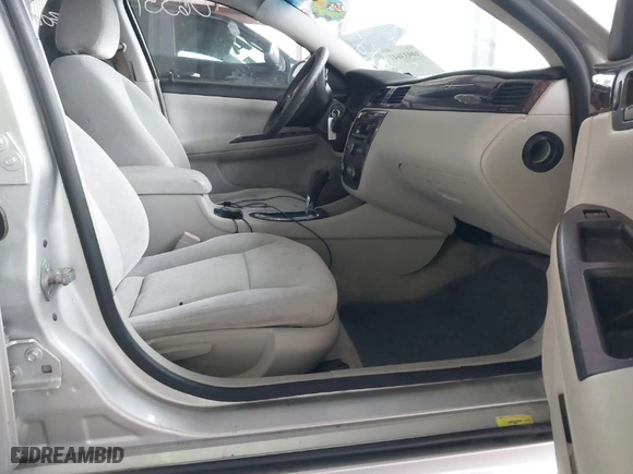 2016 Chevrolet Impala Limited LT with VIN 2G1WB5E35G1154523, listed as a IAAI auction lot 39933641 with 111,978 mi miles. Bid and sale history available at carsss.com. Image 5.
