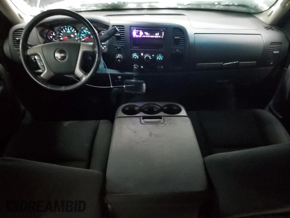 2010 GMC Sierra 1500 with VIN 1GTSKVEAXAZ231678, listed as a Copart auction lot 46305385 with 170,015 mi miles and Clean Title. Bid and sale history available at DreamBid. Image 8.