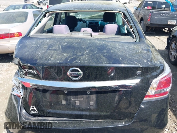2015 Nissan Altima S with VIN 1N4AL3AP2FN316557, listed as a IAAI auction lot 41930639 with 174,482 mi miles and . Bid and sale history available at carsss.com. Image 17.