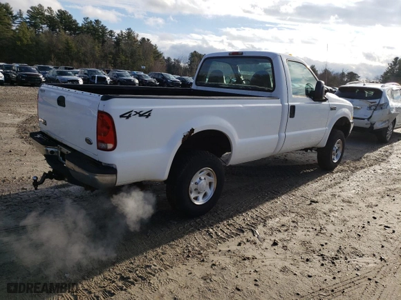 2004 Ford Super Duty F-250 XL with VIN 1FTNF21LX4ED82605, listed as a Copart auction lot 85374574 with 56,534 mi miles and Clean Title. Bid and sale history available at carsss.com. Image 3.