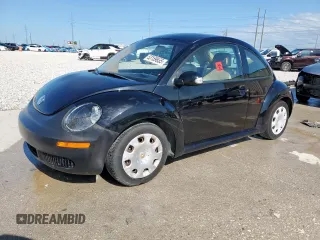 2010 Volkswagen Beetle с VIN 3VWPW3AG2AM020594, выставлен на аукционе Copart как лот 53159655 с пробегом 93 198 миль миль и Списание • Salvage title. История ставок и продаж доступна на DreamBid. Изображение 1.