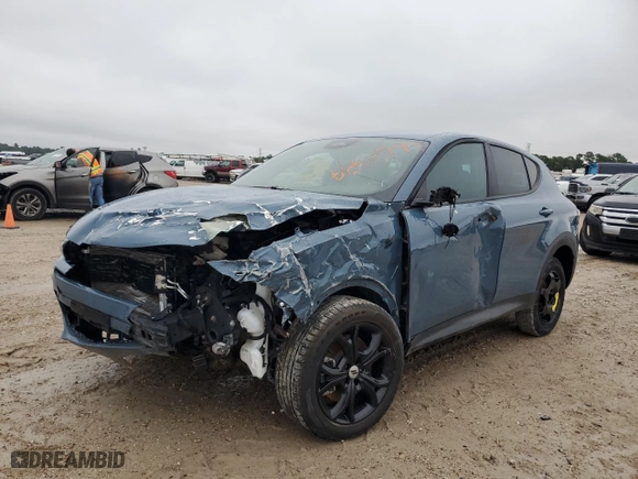 2024 Dodge Hornet GT with VIN ZACNDFAN3R3A14481, listed as a Copart auction lot 66414794 with 0 mi miles and Salvage Title. Bid and sale history available at carsss.com. Image 1.