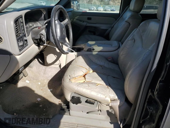 2000 GMC Yukon SLE with VIN 1GKEK13T3YJ107596, listed as a Copart auction lot 83326244 with 293,602 mi miles and Salvage Title. Bid and sale history available at carsss.com. Image 7.
