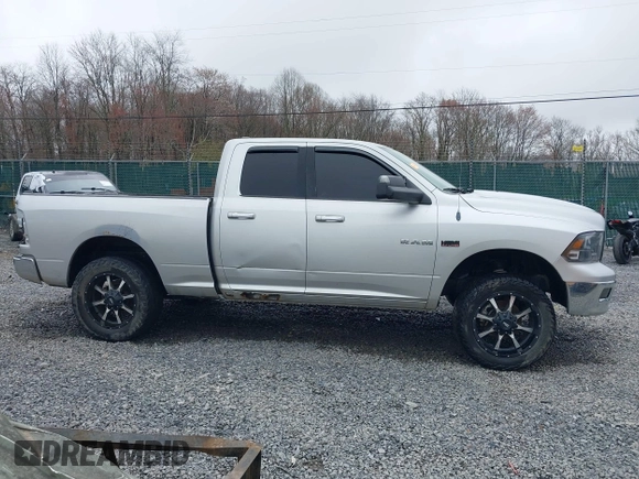 2010 Dodge 1500 Laramie with VIN 1D7RV1GT9AS232915, listed as a IAAI auction lot 41963752 with Not Provided miles and . Bid and sale history available at carsss.com. Image 13.