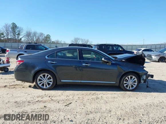 2011 Lexus ES with VIN JTHBK1EG1B2459283, listed as a IAAI auction lot 41673889 with 214,055 mi miles. Bid and sale history available at carsss.com. Image 13.