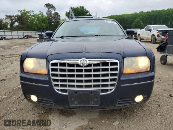 2006 Chrysler 300 Touring with VIN 2C3KA53G96H181362, listed as a Copart auction lot 55313785 with 135,447 mi miles and Salvage Title. Bid and sale history available at DreamBid. Image 5.