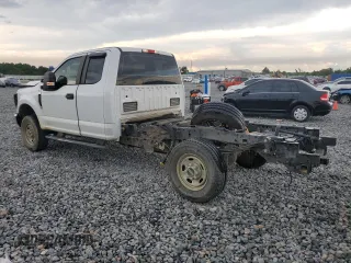 2019 Ford F-250 XL с VIN 1FD7X2B6XKEC82785, выставлен на аукционе Copart как лот 61335995 с пробегом 150 080 миль миль и На запчасти • Non repairable. История ставок и продаж доступна на DreamBid. Изображение 2.