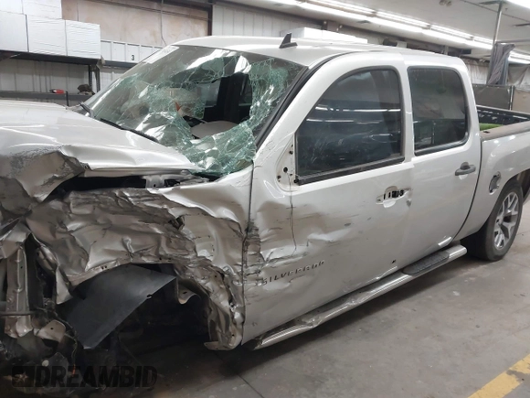 2011 Chevrolet Silverado 1500 LT with VIN 3GCPCSE02BG286250, listed as a IAAI auction lot 41761434 with 182,642 mi miles and . Bid and sale history available at DreamBid. Image 6.