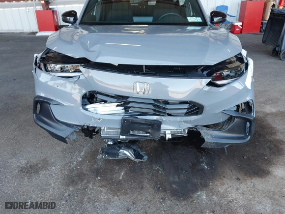2025 Honda HR-V Sport with VIN 3CZRZ2H53SM728852, listed as a IAAI auction lot 41810477 with 1,234 mi miles. Bid and sale history available at carsss.com. Image 6.
