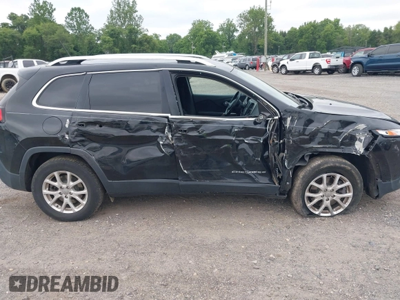 2017 Jeep Cherokee Latitude с VIN 1C4PJMCB0HW637950, выставлен на аукционе IAAI как лот 42605089 с пробегом 133 837 миль миль и . История ставок и продаж доступна на DreamBid. Изображение 12.