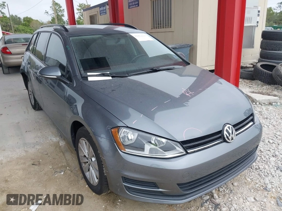 2017 Volkswagen Golf SportWagen S with VIN 3VWU17AU6HM528933, listed as a IAAI auction lot 41319147 with 66,438 mi miles. Bid and sale history available at carsss.com. Image 1.