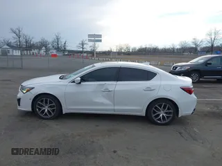 2019 Acura ILX w/Premium Pkg with VIN 19UDE2F7XKA002713, listed as a IAAI auction lot 41666039 with 73,332 mi miles. Bid and sale history available at carsss.com. Image 14.