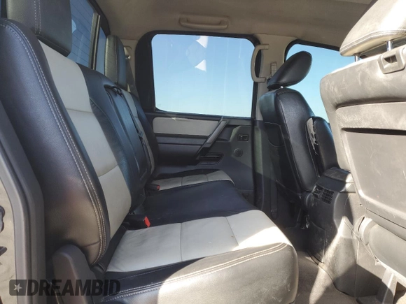2012 Nissan Titan SV with VIN 1N6BA0EJ1CN301758, listed as a Copart auction lot 83424324 with 263,870 mi miles and Salvage Title. Bid and sale history available at carsss.com. Image 10.