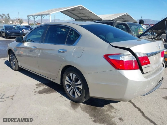 2013 Honda Accord Sdn LX with VIN 1HGCR2F31DA082208, listed as a IAAI auction lot 41372005 with 120,684 mi miles. Bid and sale history available at carsss.com. Image 3.