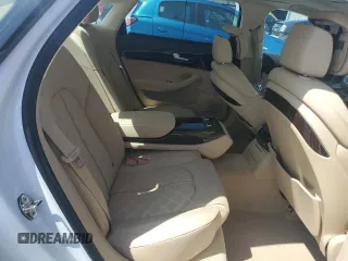 2015 Audi A8 3.0T z VIN WAU3GAFD9FN033886, wystawiony jako Copart lot #60137395 z przebiegiem 48 281 mil mil oraz Szkoda całkowita • Salvage title. Historia ofert i sprzedaży dostępna na DreamBid. Obrazek 10.