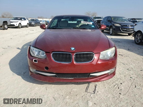 2011 BMW 3 Series 328i with VIN WBADW3C57BE538741, listed as a Copart auction lot 44600395 with 195,905 mi miles and Salvage Title. Bid and sale history available at carsss.com. Image 5.
