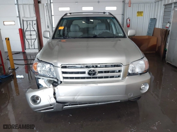 2004 Toyota Highlander with VIN JTEEP21A340057007, listed as a IAAI auction lot 41702526 with 183,608 mi miles. Bid and sale history available at carsss.com. Image 12.