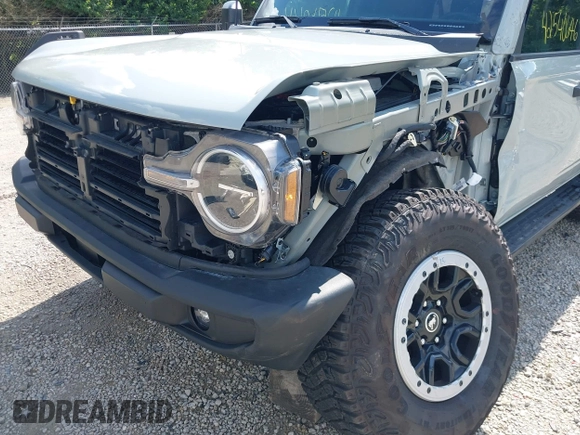 2024 Ford Bronco Big Bend с VIN 1FMDE7BH4RLA68548, выставлен на аукционе IAAI как лот 42540646 с пробегом 7 945 миль миль и . История ставок и продаж доступна на DreamBid. Изображение 6.
