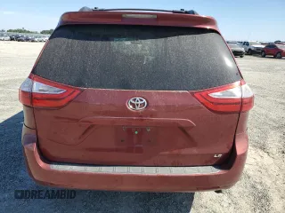 2017 Toyota Sienna LE Auto Access Seat с VIN 5TDKZ3DC9HS879429, выставлен на аукционе Copart как лот 58026905 с пробегом 121 659 миль миль и Списание • Salvage title. История ставок и продаж доступна на DreamBid. Изображение 6.
