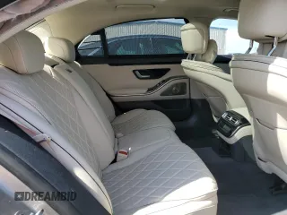 2021 Mercedes-Benz S 580 with VIN W1K6G7GB3MA056414, listed as a Copart auction lot 47523345 with Not Provided miles and Salvage Title. Bid and sale history available at DreamBid. Image 10.