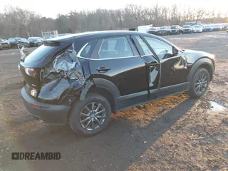2021 Mazda CX-30 S with VIN 3MVDMAALXMM213642, listed as a IAAI auction lot 41010906 with 105,280 mi miles and . Bid and sale history available at DreamBid. Image 4.