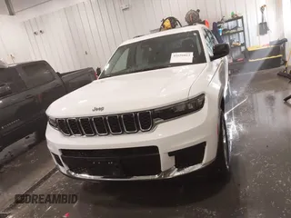 2023 Jeep Grand Cherokee Altitude with VIN 1C4RJKAGXP8842626, listed as a IAAI auction lot 41656013 with 41,085 mi miles and . Bid and sale history available at DreamBid. Image 13.