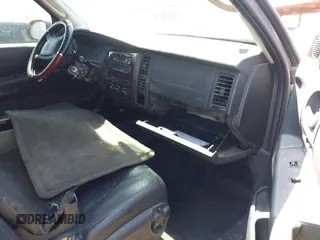 2002 Dodge Durango SLT Plus z VIN 1B4HS58N32F200605, wystawiony jako IAAI lot #42131365 z przebiegiem Nie podano mil oraz . Historia ofert i sprzedaży dostępna na DreamBid. Obrazek 5.