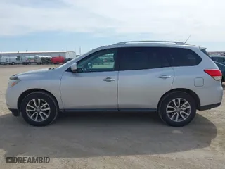 2015 Nissan Pathfinder SV with VIN 5N1AR2MM5FC671055, listed as a IAAI auction lot 41764397 with 157,001 mi miles. Bid and sale history available at carsss.com. Image 14.