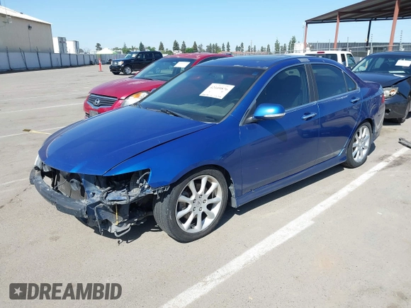 2006 Acura TSX with VIN JH4CL96846C027553, listed as a IAAI auction lot 42109876 with 195,777 mi miles. Bid and sale history available at carsss.com. Image 2.