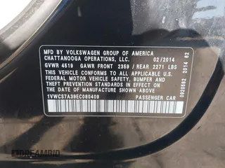 2014 Volkswagen Passat SEL Premium with VIN 1VWCS7A39EC080409, listed as a IAAI auction lot 40917278 with 140,783 mi miles. Bid and sale history available at carsss.com. Image 9.