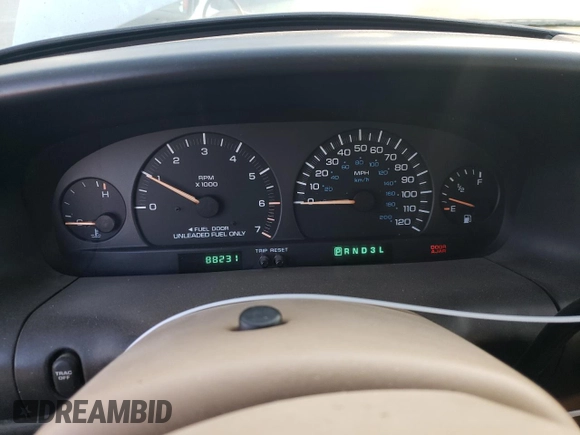 1998 Dodge Caravan LE z VIN 1B4GP54L1WB720025, wystawiony jako Copart lot #47730365 z przebiegiem 88 231 mil mil oraz Czysty tytuł • Clean title. Historia ofert i sprzedaży dostępna na DreamBid. Obrazek 9.