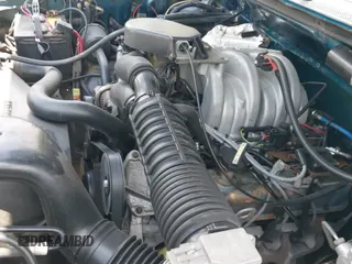 1994 Ford F-150 z VIN 1FTEX14N9RKB85048, wystawiony jako IAAI lot #42137897 z przebiegiem 140 766 mil mil oraz . Historia ofert i sprzedaży dostępna na DreamBid. Obrazek 15.