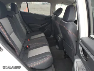 2019 Subaru Crosstrek Premium with VIN JF2GTACC2KH254784, listed as a Copart auction lot 46471725 with 43,607 mi miles and Salvage Title. Bid and sale history available at carsss.com. Image 11.
