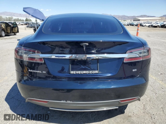 2014 Tesla Model S 60 with VIN 5YJSA1H13EFP38425, listed as a Copart auction lot 54156245 with 183,968 mi miles and Salvage title. Bid and sale history available at DreamBid. Image 6.