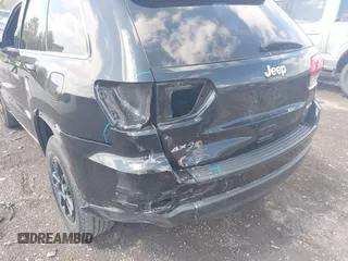 2018 Jeep Grand Cherokee Altitude z VIN 1C4RJFAG9JC508308, wystawiony jako IAAI lot #42162179 z przebiegiem 92 021 mil mil oraz . Historia ofert i sprzedaży dostępna na DreamBid. Obrazek 6.