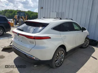 2022 Toyota Venza LE with VIN JTEAAAAH7NJ099621, listed as a Copart auction lot 61415864 with 34,117 mi miles and Salvage Title. Bid and sale history available at carsss.com. Image 3.