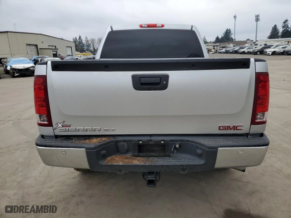 2013 GMC Sierra 1500 SLT with VIN 3GTP2WE75DG275821, listed as a Copart auction lot 43206415 with 141,117 mi miles and Salvage Title. Bid and sale history available at carsss.com. Image 6.