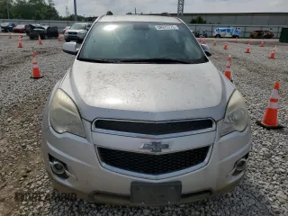 2013 Chevrolet Equinox LT z VIN 2GNFLNEK4D6183240, wystawiony jako Copart lot #58975775 z przebiegiem 190 490 mil mil oraz Czysty tytuł • Clean title. Historia ofert i sprzedaży dostępna na DreamBid. Obrazek 5.