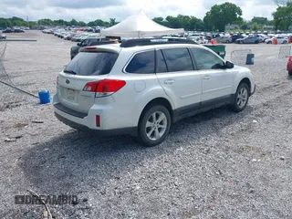 2014 Subaru Outback 2.5i with VIN 4S4BRBAC8E3213704, listed as a IAAI auction lot 42232365 with 211,977 mi miles and . Bid and sale history available at DreamBid. Image 4.