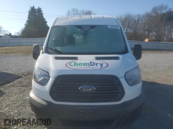 2017 Ford Transit with VIN 1FTYR1CM1HKB07796, listed as a Copart auction lot 42052045 with 143,766 mi miles and Salvage Title. Bid and sale history available at DreamBid. Image 5.