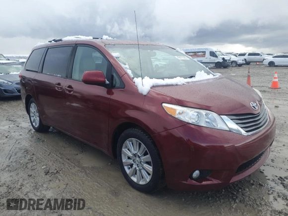 2012 Toyota Sienna XLE with VIN 5TDDK3DC0CS033695, listed as a Copart auction lot 49472385 with 190,954 mi miles and Clean Title. Bid and sale history available at carsss.com. Image 4.