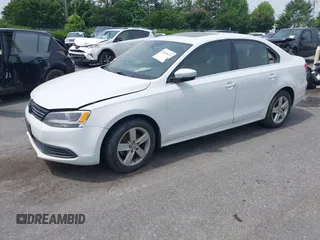 2014 Volkswagen Jetta TDI w/Premium/Nav with VIN 3VWLL7AJ4EM430524, listed as a IAAI auction lot 42268673 with 137,721 mi miles and . Bid and sale history available at DreamBid. Image 16.