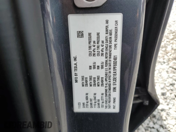 2023 Tesla Model 3 z VIN 5YJ3E1EA1PF692481, wystawiony jako Copart lot #61764165 z przebiegiem 22 649 mil mil oraz Szkoda całkowita • Salvage title. Historia ofert i sprzedaży dostępna na DreamBid. Obrazek 12.