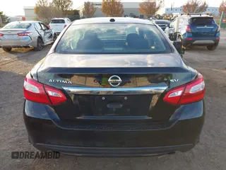 2017 Nissan Altima SV with VIN 1N4AL3AP0HC190178, listed as a IAAI auction lot 40780052 with 128,565 mi miles and . Bid and sale history available at carsss.com. Image 16.
