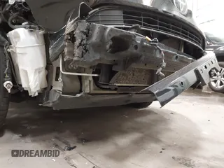 2018 Toyota RAV4 XLE с VIN 2T3RFREVXJW721812, выставлен на аукционе IAAI как лот 42358506 с пробегом 100 777 миль миль и . История ставок и продаж доступна на DreamBid. Изображение 20.