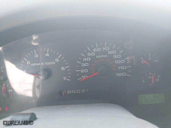 2006 Ford F-150 XLT with VIN 1FTPW12546FA22827, listed as a IAAI auction lot 42080480 with 210,357 mi miles. Bid and sale history available at carsss.com. Image 7.