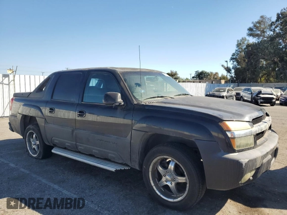 2002 Chevrolet Avalanche with VIN 3GNEC13T32G184641, listed as a Copart auction lot 73548844 with 183,307 mi miles and Salvage Title. Bid and sale history available at carsss.com. Image 4.