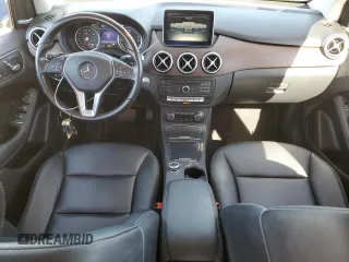 2015 Mercedes-Benz B with VIN WDDVP9AB1FJ006338, listed as a Copart auction lot 77622864 with 48,221 mi miles and Clean Title. Bid and sale history available at carsss.com. Image 8.