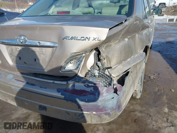 2002 Toyota Avalon XL with VIN 4T1BF28BX2U227129, listed as a IAAI auction lot 41396023 with 126,657 mi miles and . Bid and sale history available at DreamBid. Image 19.